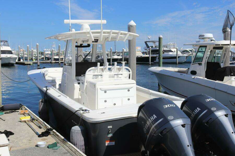 31ft Regulator Yacht For Sale