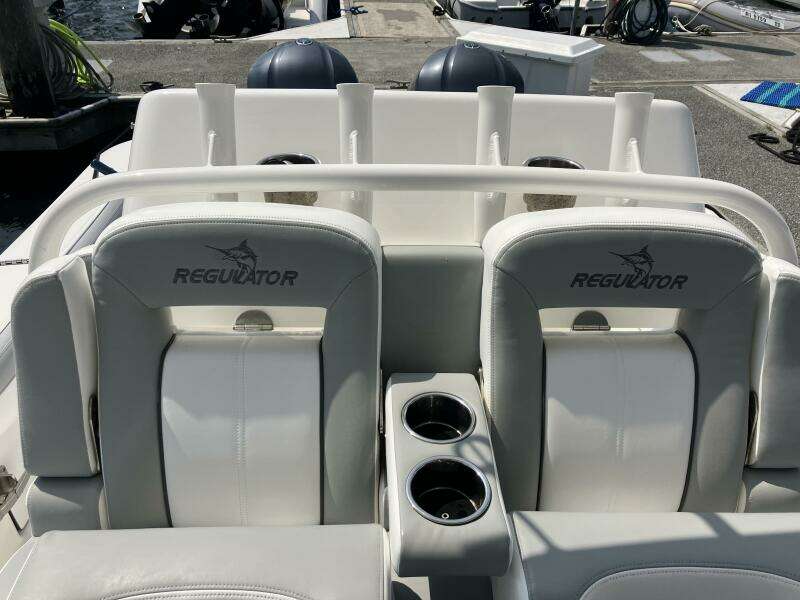 31ft Regulator Yacht For Sale