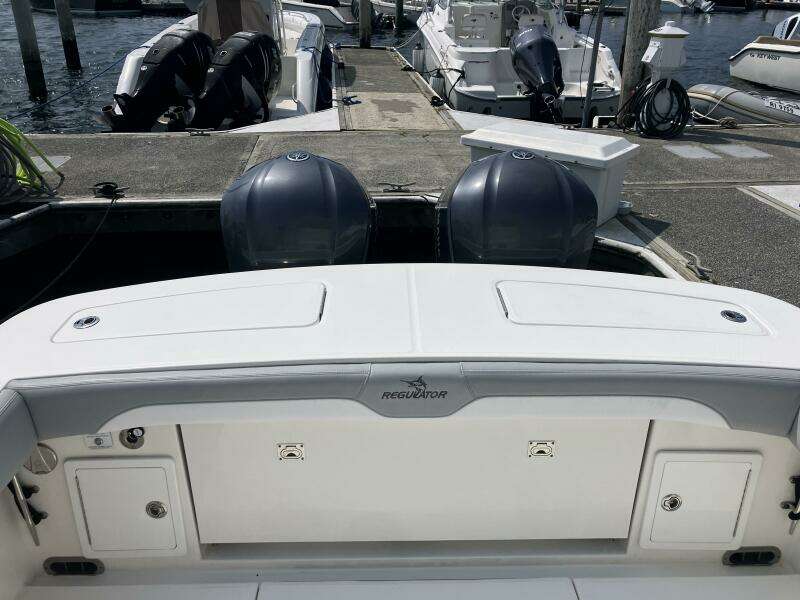 31ft Regulator Yacht For Sale