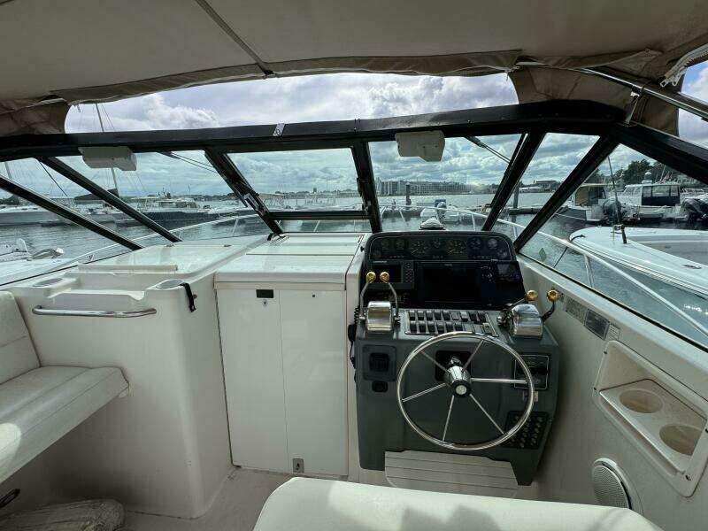 29ft Tiara Yachts Yacht For Sale