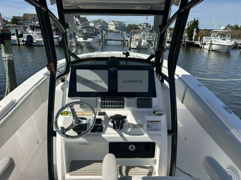 28ft Sea Fox Yacht For Sale