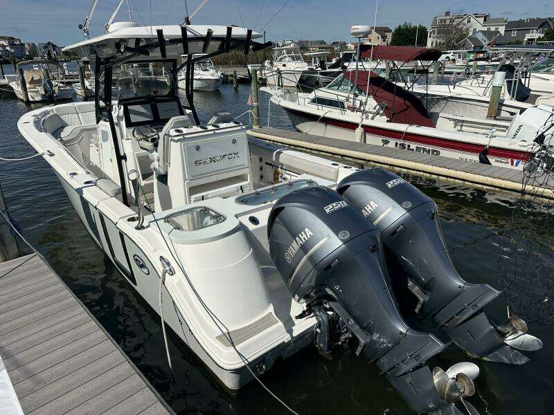 28ft Sea Fox Yacht For Sale