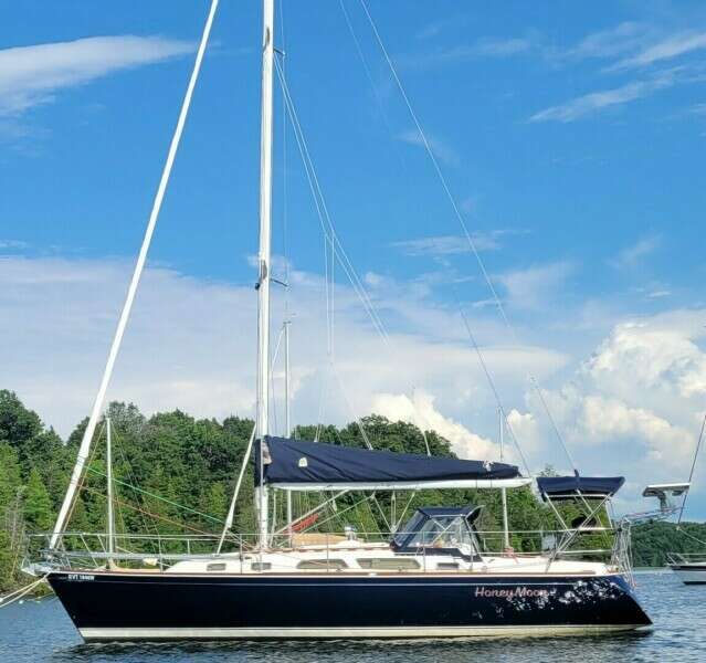 36ft Sabre Yacht For Sale