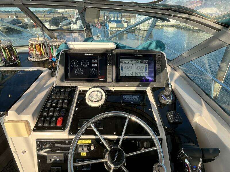 Pipedreams 29ft Pro Line Yacht For Sale