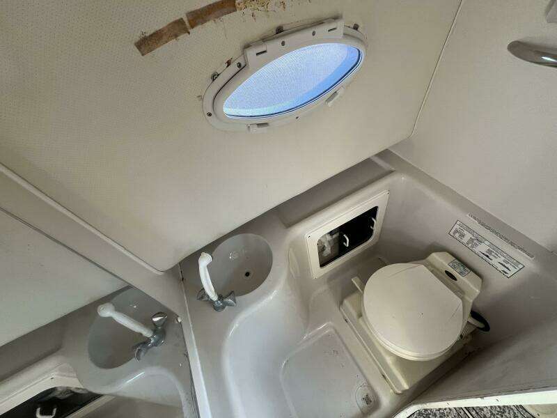 Pipedreams 29ft Pro Line Yacht For Sale