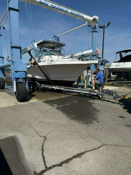 Pipedreams 29ft Pro Line Yacht For Sale