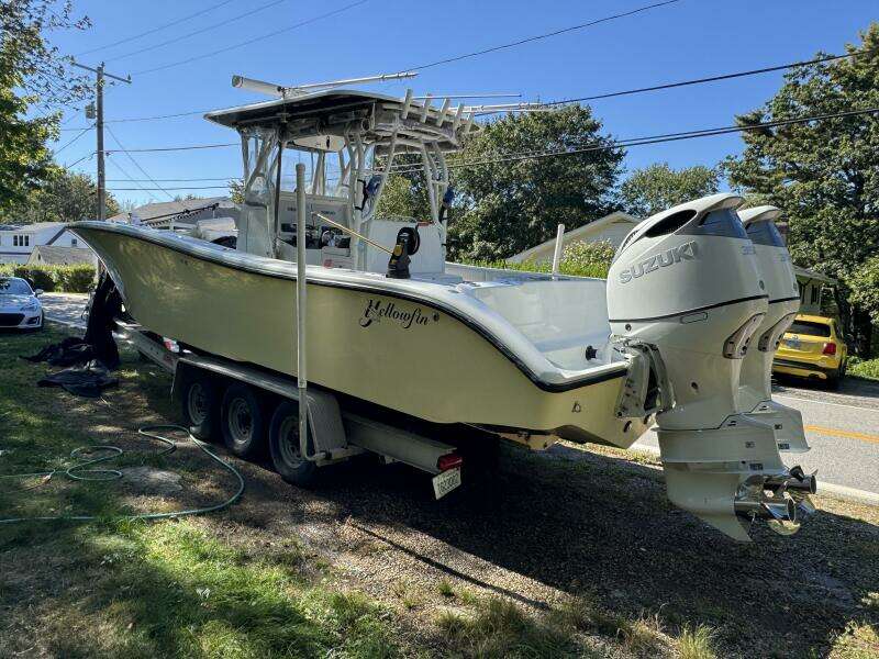 34ft Yellowfin Yacht For Sale