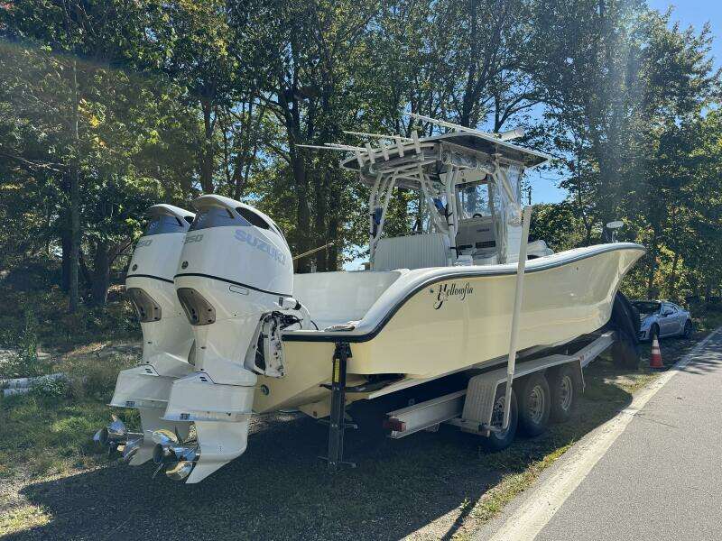 34ft Yellowfin Yacht For Sale
