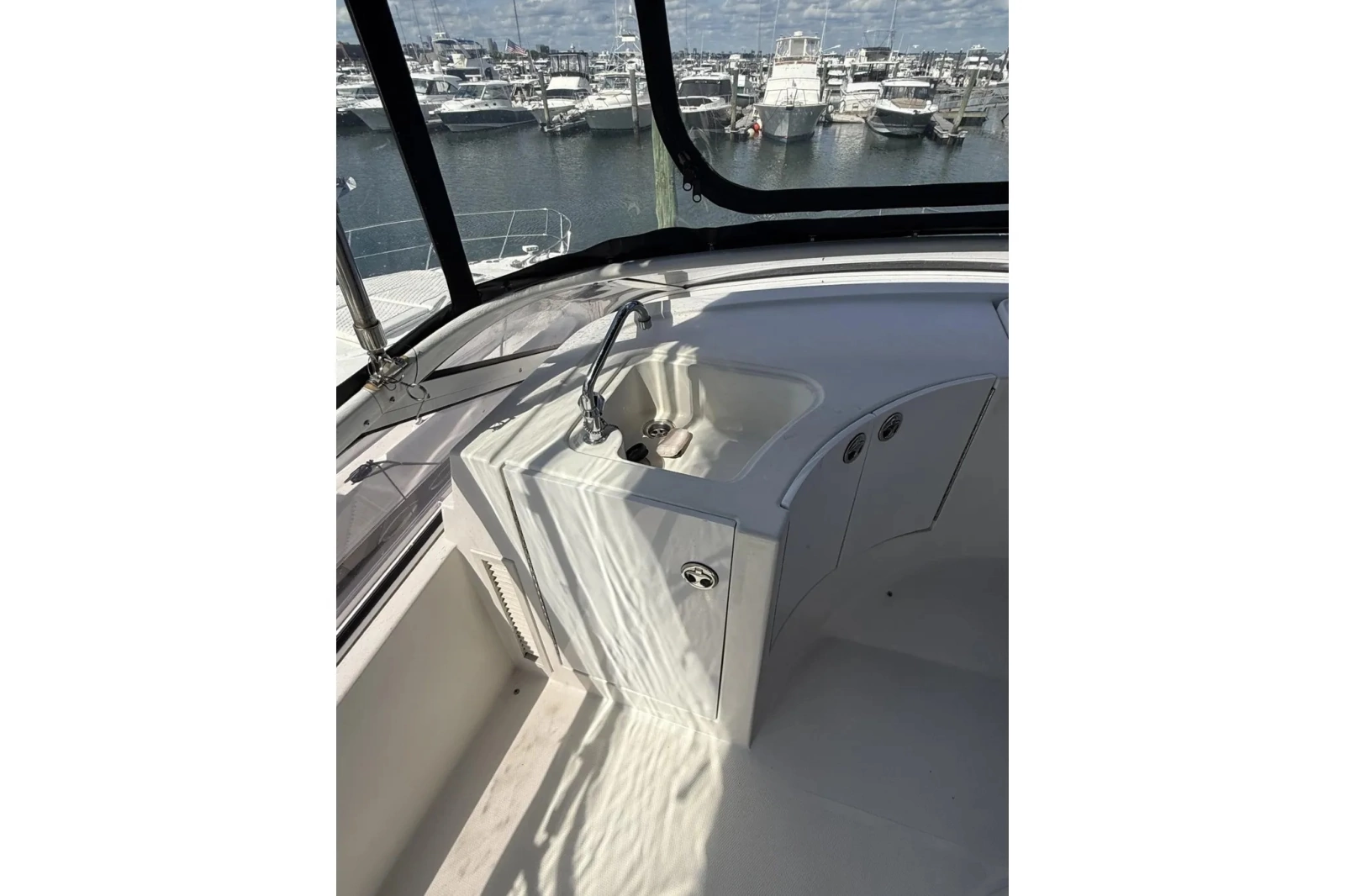 2006 Carver Super Sport