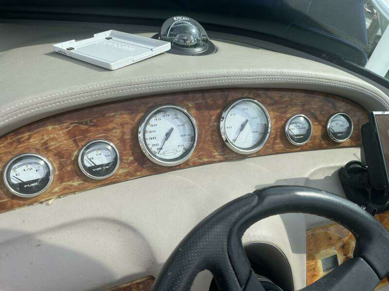 28ft Cobalt Yacht For Sale