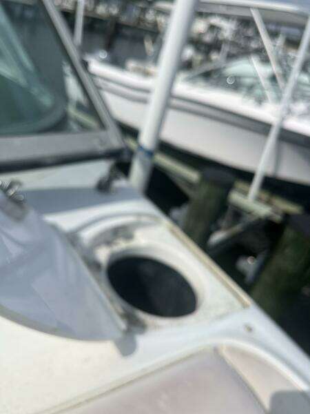 28ft Cobalt Yacht For Sale