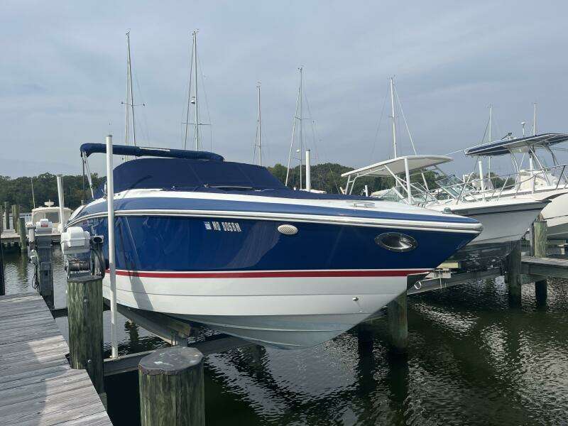 28ft Cobalt Yacht For Sale
