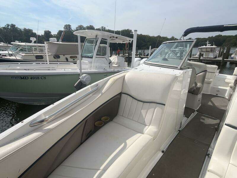 28ft Cobalt Yacht For Sale