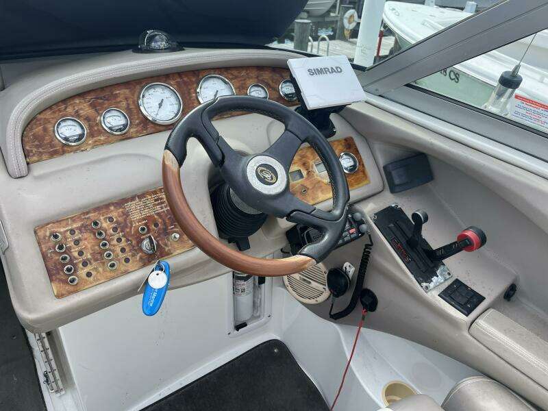 28ft Cobalt Yacht For Sale