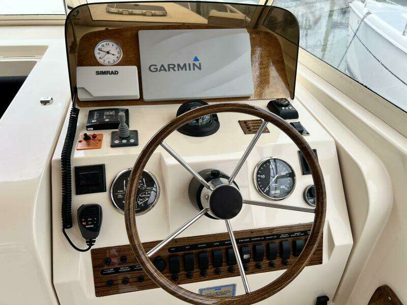 34ft Mainship Yacht For Sale