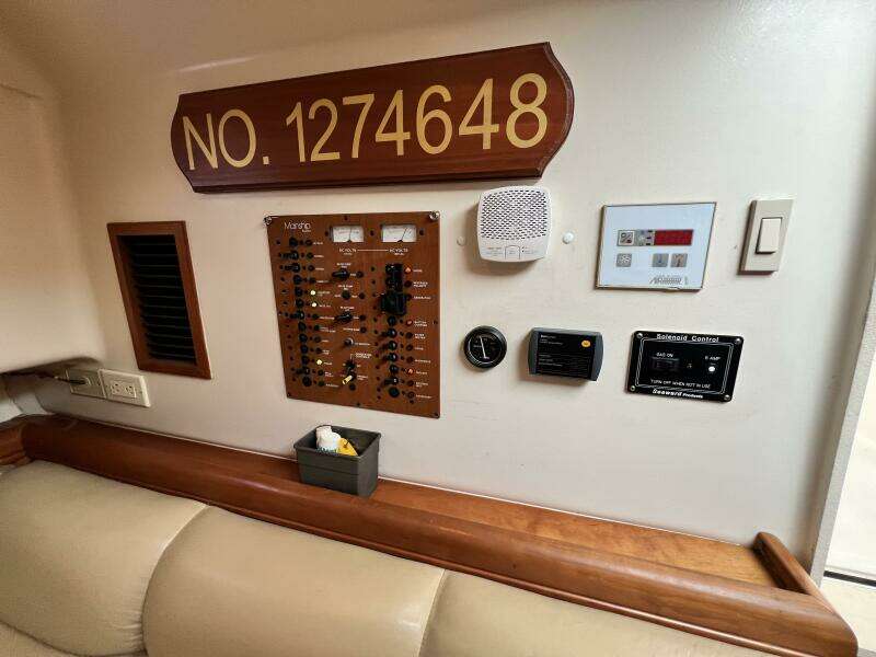 34ft Mainship Yacht For Sale