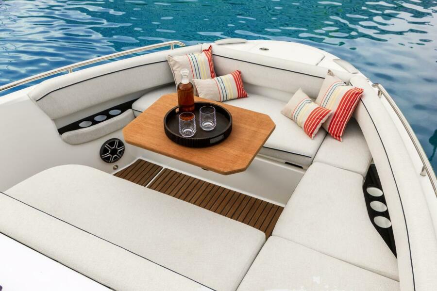 36' 2026 Beneteau Gran Turismo 35