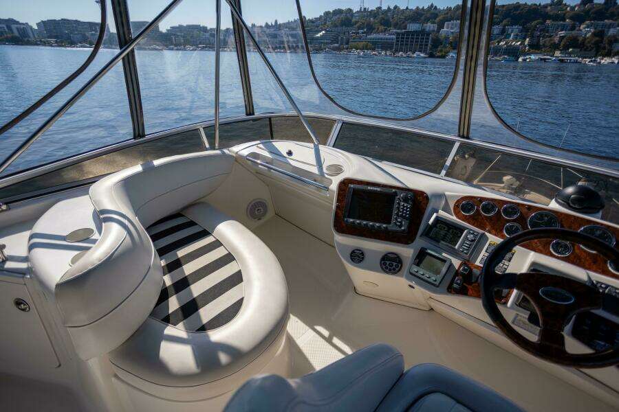 Seacougs 34ft Meridian Yacht For Sale