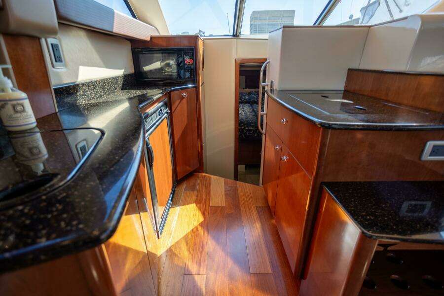 Seacougs 34ft Meridian Yacht For Sale