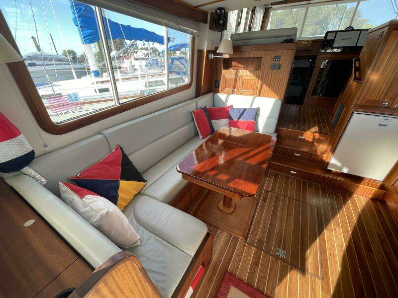 SPRAY 39ft Nordic Tugs Yacht For Sale