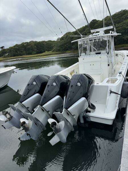 Remote Work 37ft SeaVee Yacht For Sale