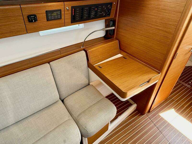 SPECTRE 38ft X Yachts Yacht For Sale
