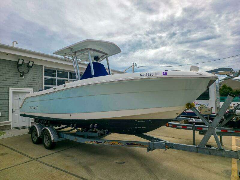 24ft Robalo Yacht For Sale