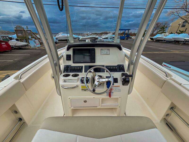 24ft Robalo Yacht For Sale