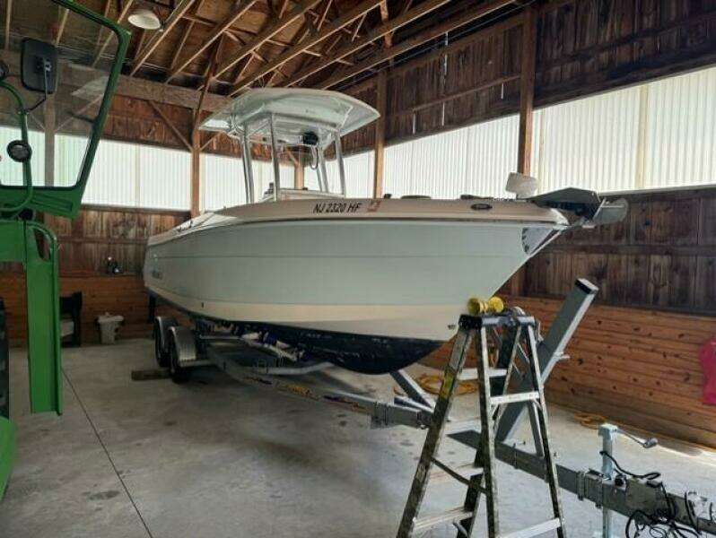 24ft Robalo Yacht For Sale