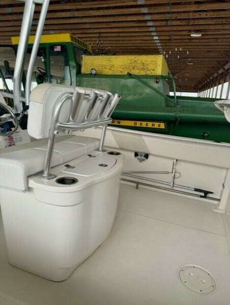 24ft Robalo Yacht For Sale
