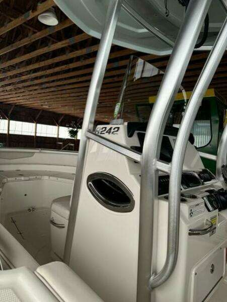 24ft Robalo Yacht For Sale