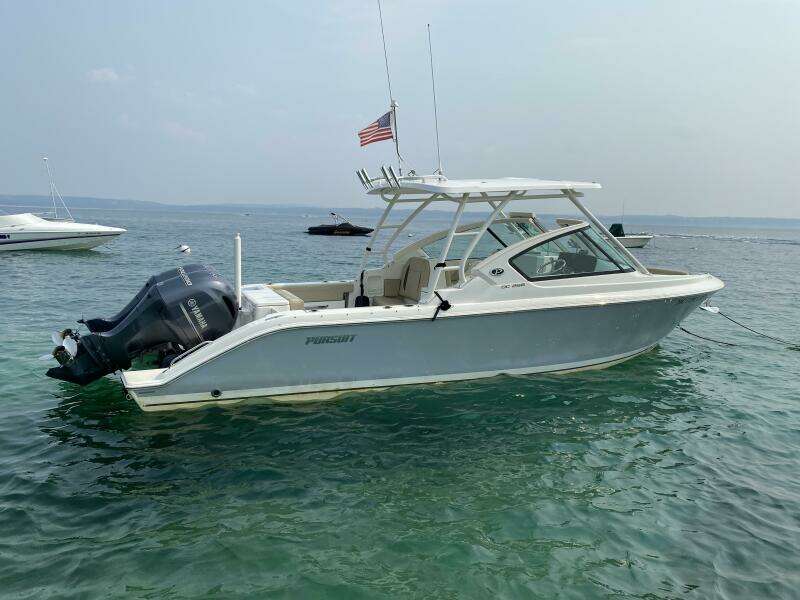 RePete 26ft Pursuit Yacht For Sale