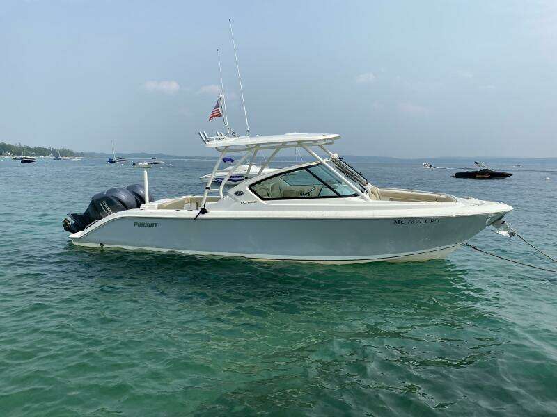 RePete 26ft Pursuit Yacht For Sale