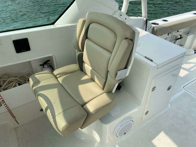 RePete 26ft Pursuit Yacht For Sale
