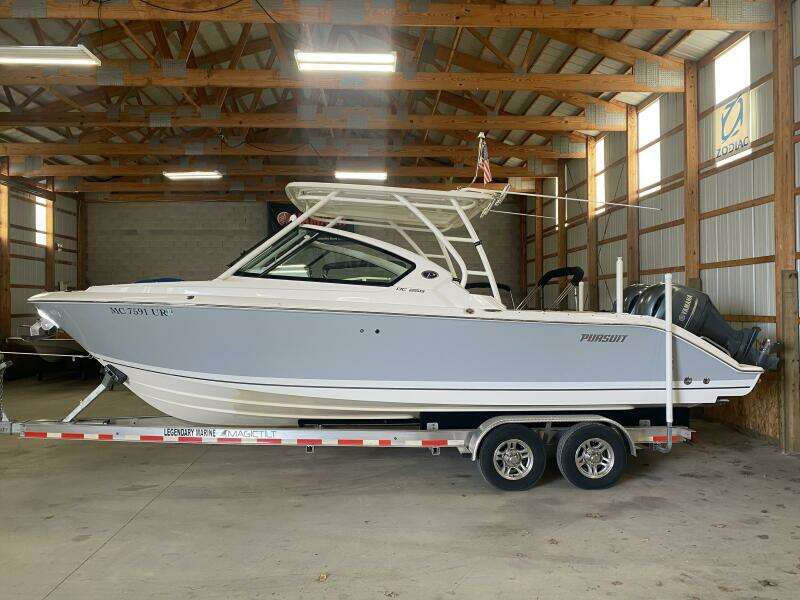RePete 26ft Pursuit Yacht For Sale