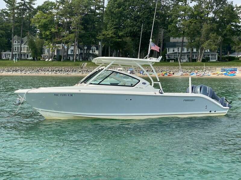RePete 26ft Pursuit Yacht For Sale