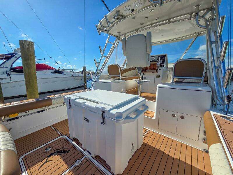 35ft Egg Harbor Yacht For Sale
