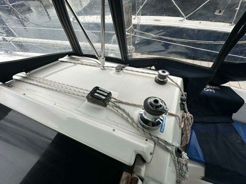 Luna 31ft Hunter Yacht For Sale