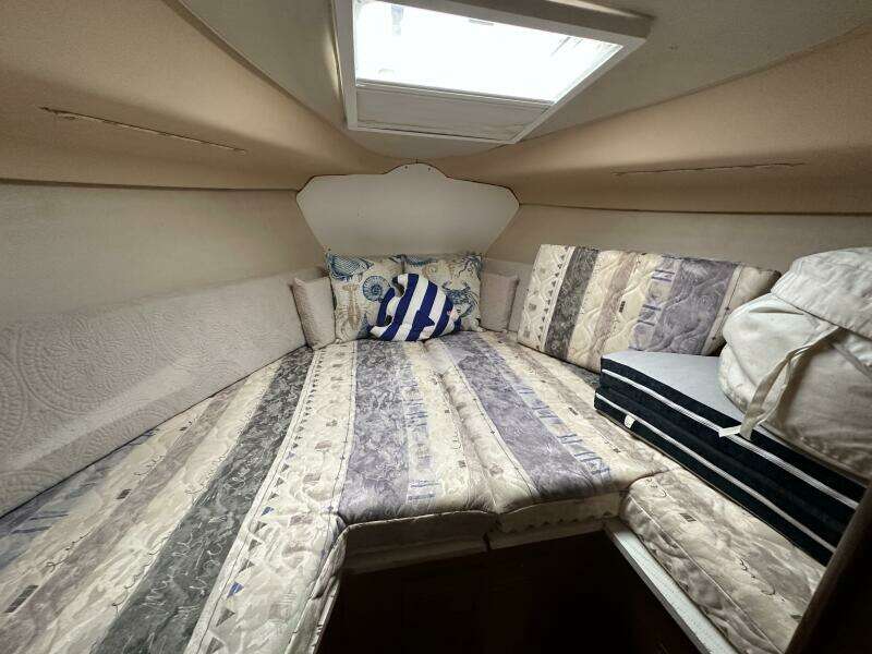 Luna 31ft Hunter Yacht For Sale