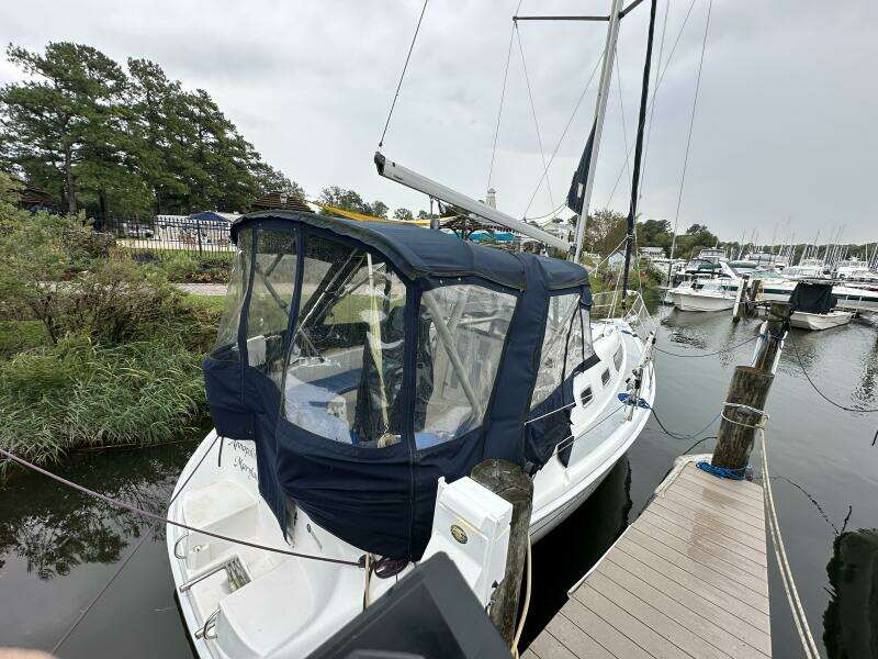 Luna 31ft Hunter Yacht For Sale