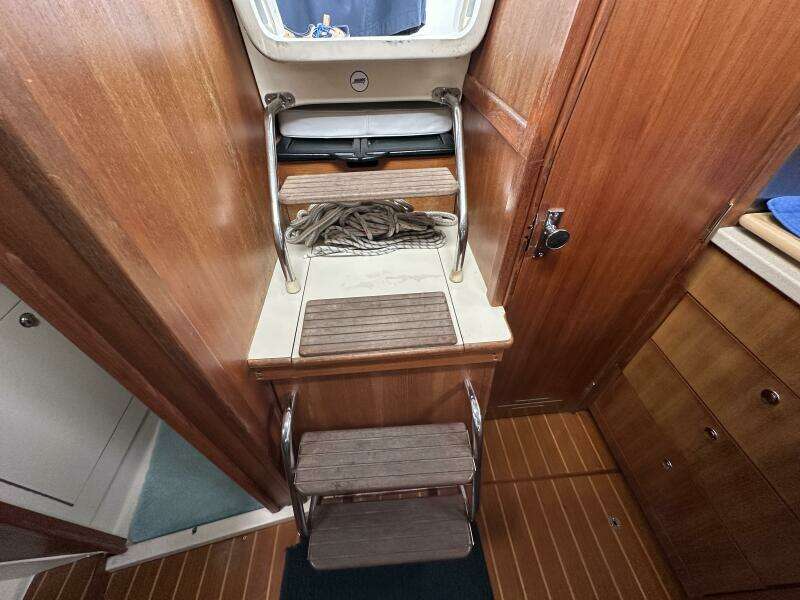 Luna 31ft Hunter Yacht For Sale