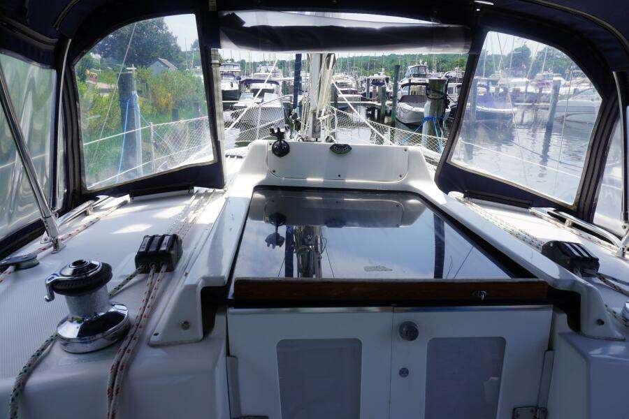 Luna 31ft Hunter Yacht For Sale
