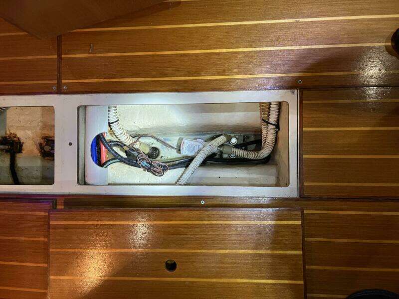 Luna 31ft Hunter Yacht For Sale