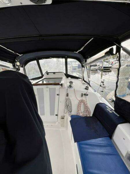 Luna 31ft Hunter Yacht For Sale