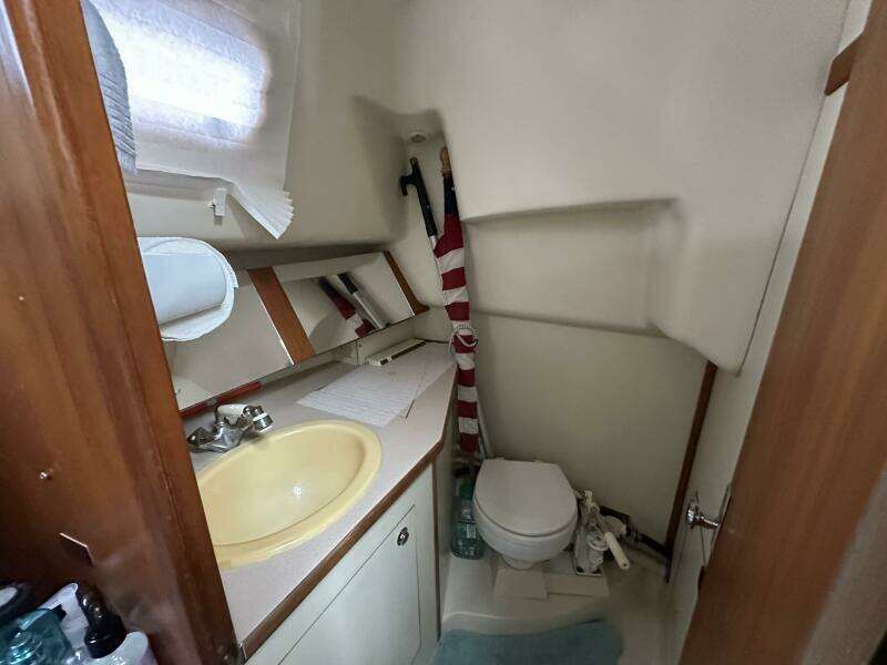 Luna 31ft Hunter Yacht For Sale