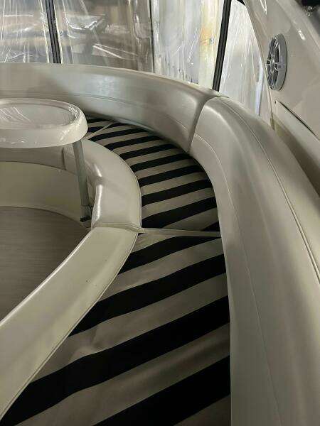 39ft Meridian Yacht For Sale