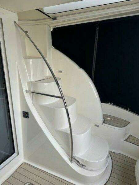 39ft Meridian Yacht For Sale