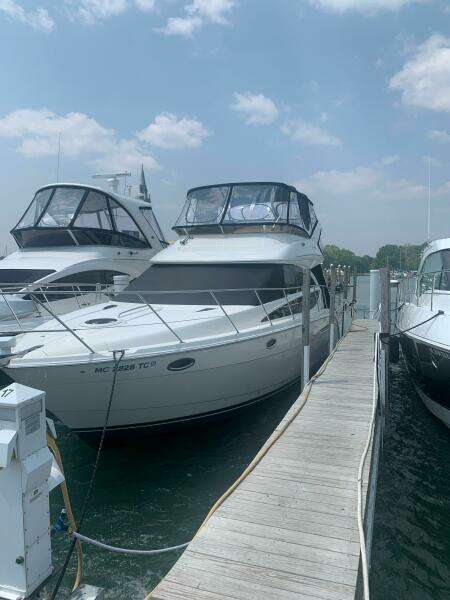 39ft Meridian Yacht For Sale