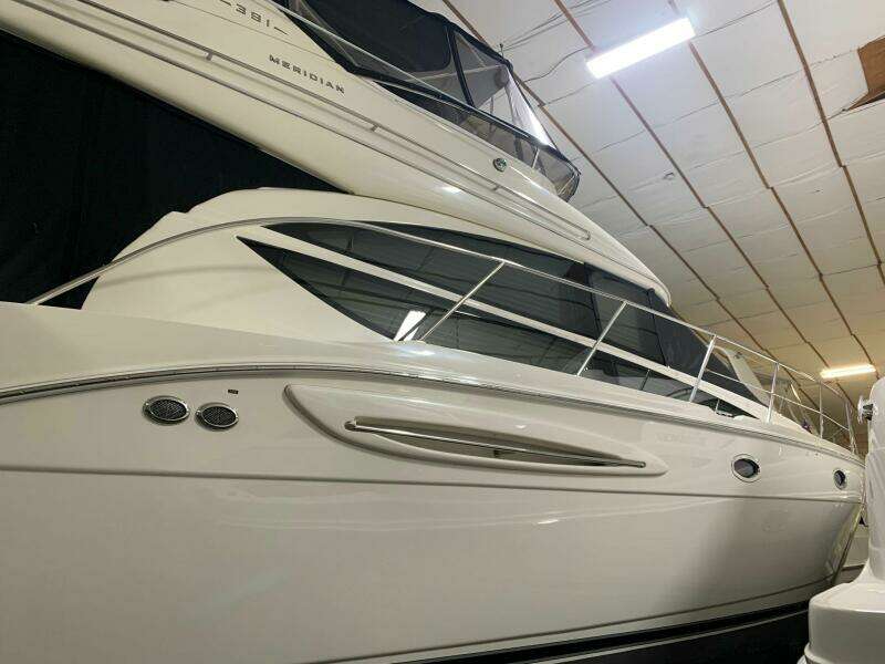 39ft Meridian Yacht For Sale