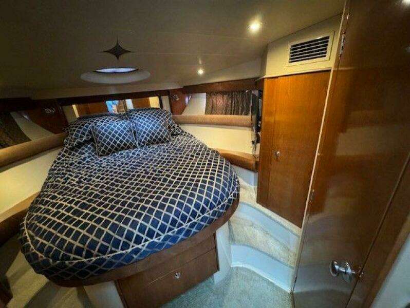 39ft Meridian Yacht For Sale